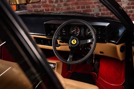 1983-Ferrari-Mondial-Quattrovalvole_8
