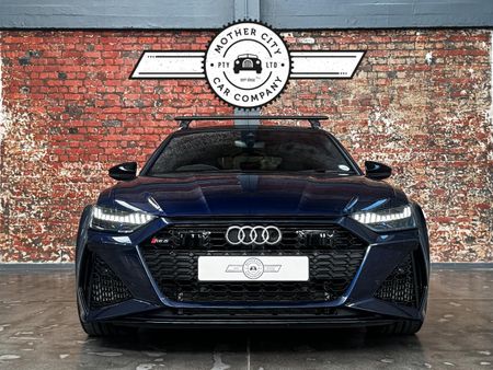 2021-Audi-RS6-quattro-Avant_7