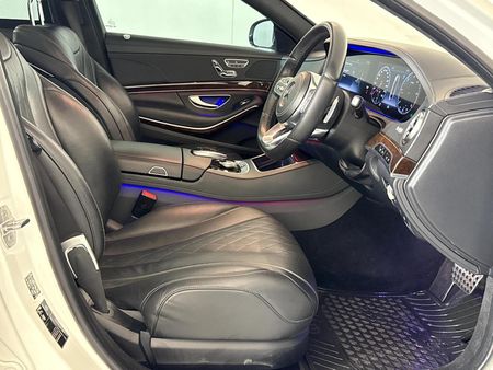 2020-Mercedes-Benz-S-Class-S-400d_9