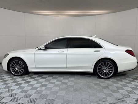 2020-Mercedes-Benz-S-Class-S-400d_18