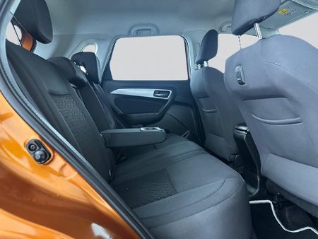 2021-Suzuki-Vitara-Brezza-15-GLX_18