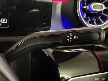 2020-Mercedes-AMG-A-Class-A35-AMG-4Matic_9