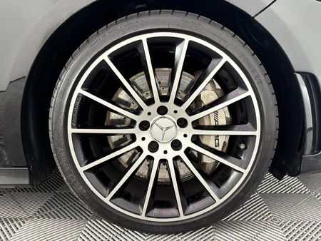 2020-Mercedes-AMG-A-Class-A35-AMG-4Matic_3