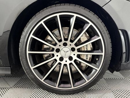 2020-Mercedes-AMG-A-Class-A35-AMG-4Matic_4