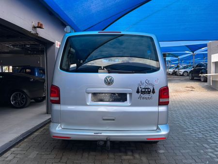 2015-Volkswagen-Kombi-T6-20-TDI-Trendline_2