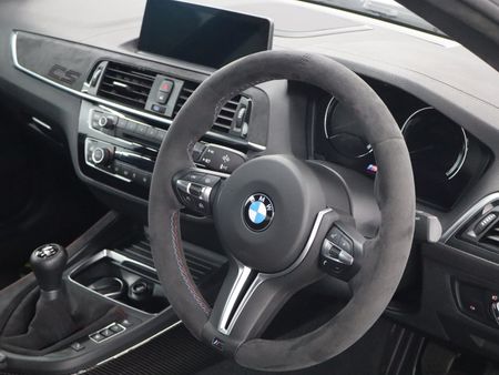 2021-BMW-M2-CS_11