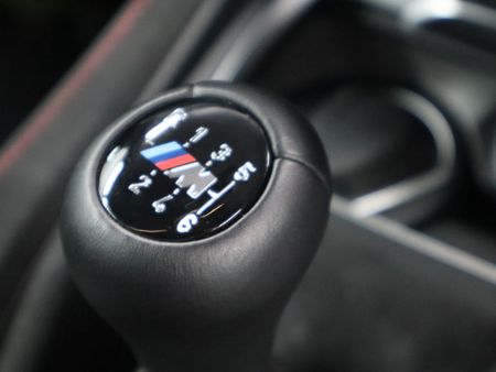 2021-BMW-M2-CS_5