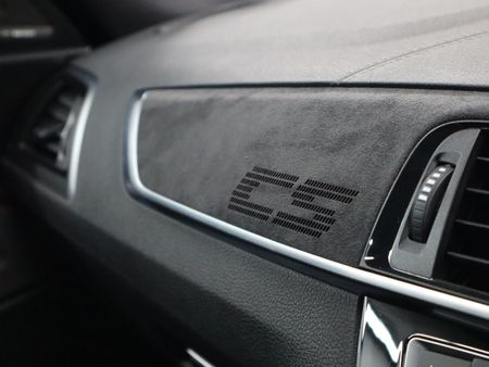 2021-BMW-M2-CS_6