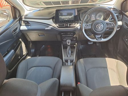 2023-Toyota-Starlet-15-XR-Auto_7