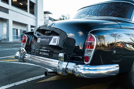 1958-Mercedes-Benz-S-Class-300D-Adenauer_10