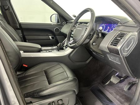 2019-Land-Rover-Range-Rover-Sport-30-D-HSE-190kW_9
