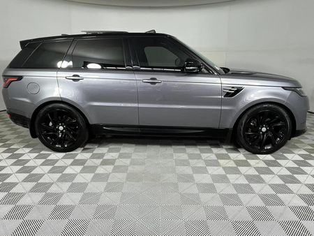2019-Land-Rover-Range-Rover-Sport-30-D-HSE-190kW_18
