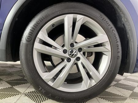 2024-Volkswagen-Tiguan-Allspace-14-TSI-R-Line-DSG-Auto_5