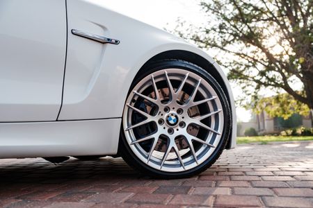 2011-BMW-1-Series-1M-CSL_23