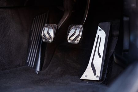 2011-BMW-1-Series-1M-CSL_24