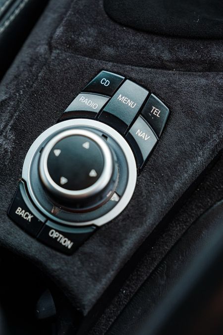 2011-BMW-1-Series-1M-CSL_25