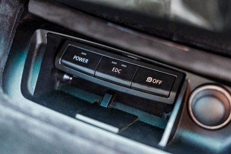 2011-BMW-1-Series-1M-CSL_31