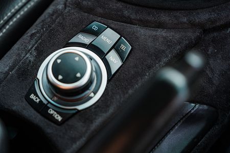 2011-BMW-1-Series-1M-CSL_50