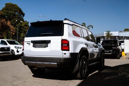 2026-Toyota-Land-Cruiser-Prado-VX-R-28GD-Auto_6