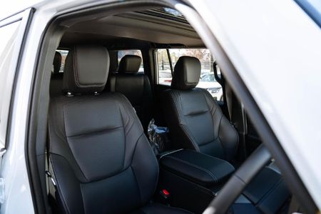 2026-Toyota-Land-Cruiser-Prado-VX-R-28GD-Auto_8