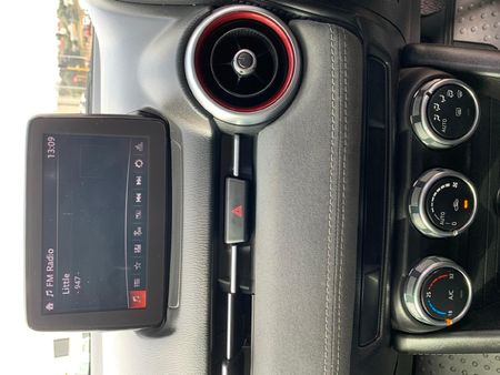2018-Mazda-CX-3-20-Individual-Auto_9