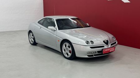 2002-Alfa-Romeo-GTV-30-V6_10