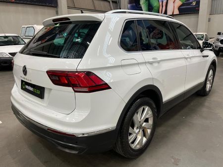 2023-Volkswagen-Tiguan-14-TSI-Life-DSG-Auto-110kW_6