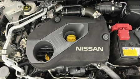 2022-Nissan-X-Trail-16-dCi-Tekna-4x4_11