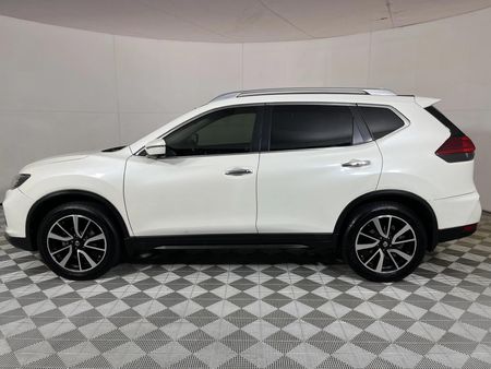 2022-Nissan-X-Trail-16-dCi-Tekna-4x4_17