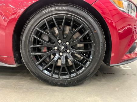 2019-Ford-Mustang-50-GT-Auto_9