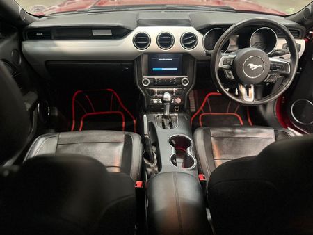 2019-Ford-Mustang-50-GT-Auto_10