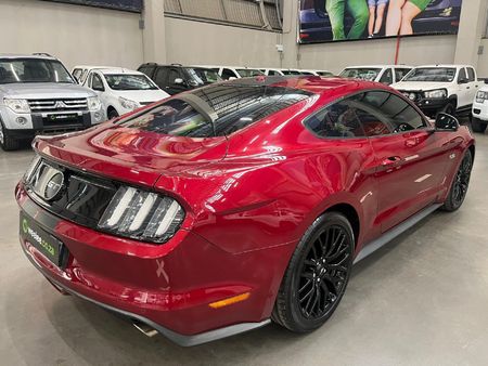 2019-Ford-Mustang-50-GT-Auto_12