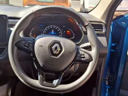 2026-Renault-Kiger-10T-Intens-Auto_8