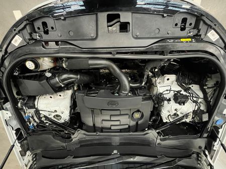 2021-Land-Rover-Discovery-30-TD6-SE_9