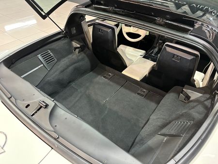 1988-Chevrolet-Corvette-35th-Anniversary_13