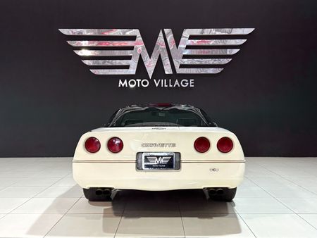 1988-Chevrolet-Corvette-35th-Anniversary_4
