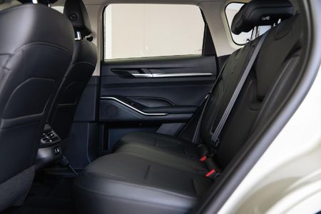 2026-Haval-H6-15T-Hybrid-Luxury-DHT_13