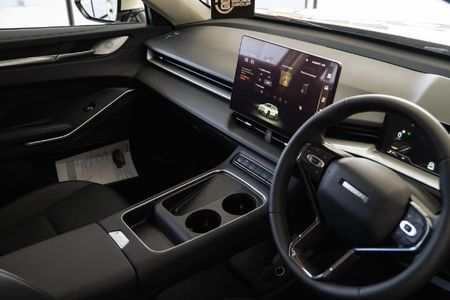 2026-Haval-H6-15T-Hybrid-Luxury-DHT_16
