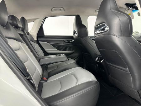 2023-BAIC-X55-15T-Dynamic-Auto_10
