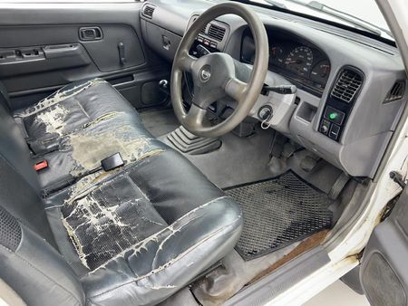 2007-Nissan-Hardbody-2000i-LWB-Single-Cab_11