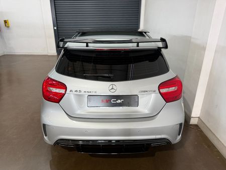 2017-Mercedes-AMG-A-Class-A45-AMG-4Matic_18