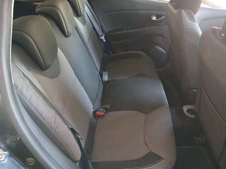 2017-Renault-Clio-IV-900T-Authentique-5-dr-66kW_6