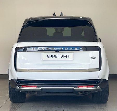 2023-Land-Rover-Range-Rover-44-HSE_12