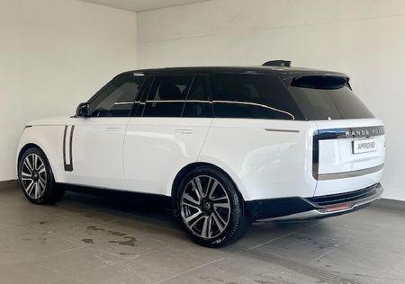 2023-Land-Rover-Range-Rover-44-HSE_3