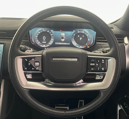 2023-Land-Rover-Range-Rover-44-HSE_5