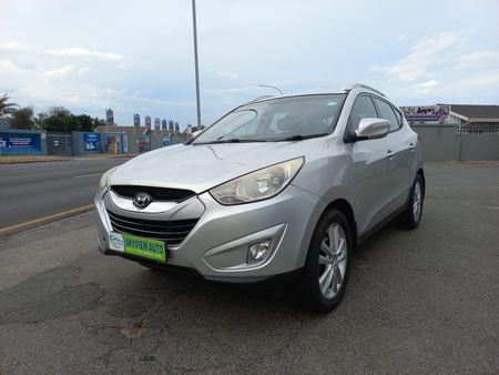 2011-Hyundai-ix35-20-GLS-Executive_0