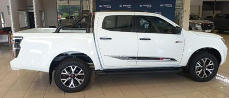 2026-Isuzu-D-Max-19-DDI-HR-X-Rider-Auto-Double-Cab_6