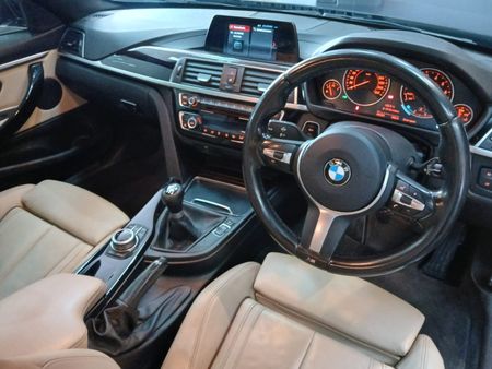 2019-BMW-4-Series-420i-Coupe_15
