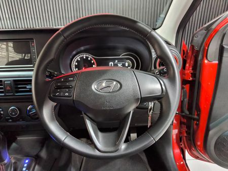 2021-Hyundai-Grand-i10-12-Fluid-Auto-Petrol_9