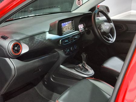 2021-Hyundai-Grand-i10-12-Fluid-Auto-Petrol_14